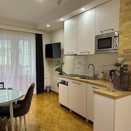Apartment บาทูมิ ภายนอก รูปภาพ